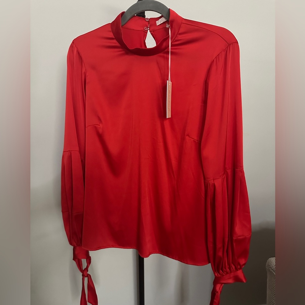 Hutch Myla Popover long sleeve Blouse in Red - Size Small
